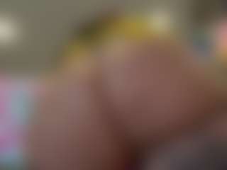 Kinky Kris's Live Sex Cam Show