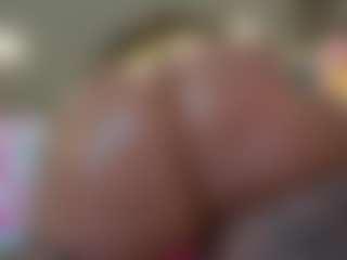 Show de cam en vivo con Kinky Kris - White en Camsoda | united states