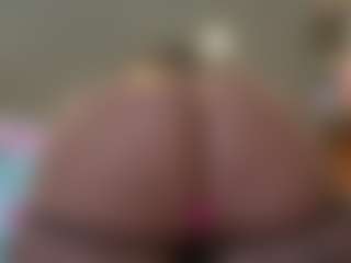 Kinky Kris's Live Sex Cam Show