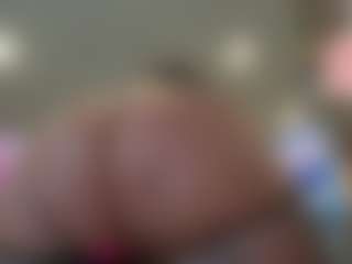 Kinky Kris's Live Sex Cam Show