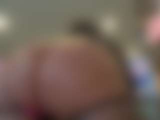 Kinky Kris's Live Sex Cam Show
