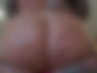 Kinky Kris's Live Sex Cam Show
