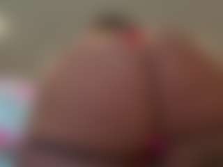 Kinky Kris's Live Sex Cam Show
