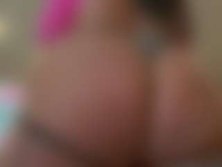 Kinky Kris's Live Sex Cam Show