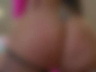 Kinky Kris's Live Sex Cam Show