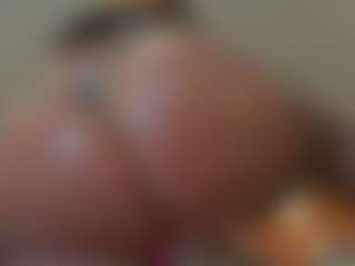 Kinky Kris's Live Sex Cam Show
