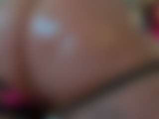 Kinky Kris's Live Sex Cam Show