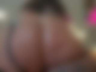 Kinky Kris's Live Sex Cam Show