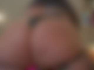 Kinky Kris's Live Sex Cam Show