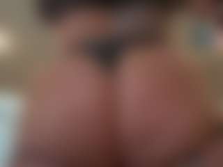 Kinky Kris's Live Sex Cam Show