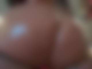 Kinky Kris's Live Sex Cam Show