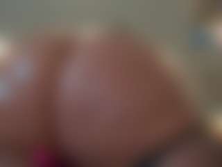 Kinky Kris's Live Sex Cam Show
