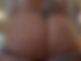 Kinky Kris's Live Sex Cam Show