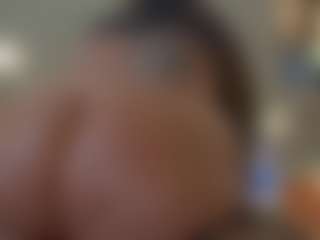 Kinky Kris's Live Sex Cam Show