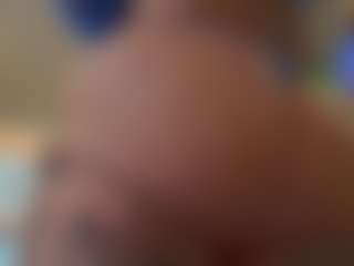 Live cam show with Kinky Kris - Tease on Camsoda