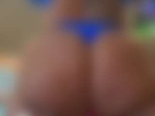 Kinky Kris's Live Sex Cam Show