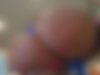 Kinky Kris's Live Sex Cam Show