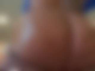Kinky Kris's Live Sex Cam Show