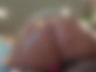 Live cam show with Kinky Kris - Squirt White on Camsoda | united states