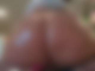 Kinky Kris's Live Sex Cam Show