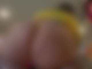 Kinky Kris's Live Sex Cam Show