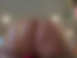 Kinky Kris's Live Sex Cam Show