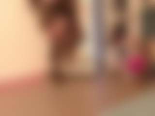 Live cam show with oriana - Full Nudity on Camming Site