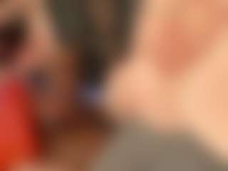 Live cam show with oriana - Thin on SinfulBabes