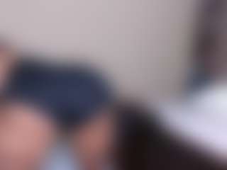 Live cam show with THaWHAMMER - Brown Eyes Black on xDating