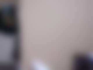 THaWHAMMER MILF webcam performer live streaming