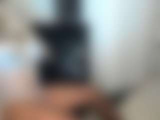 Live cam show with Eleven PM - Athletic on CamwithHer