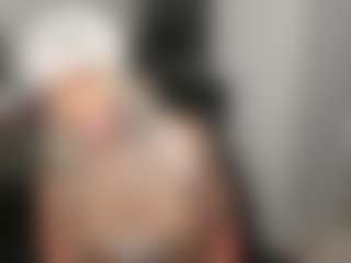 Eleven PM's Live Sex Cam Show