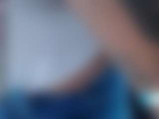 valenwants's Live Sex Cam Show