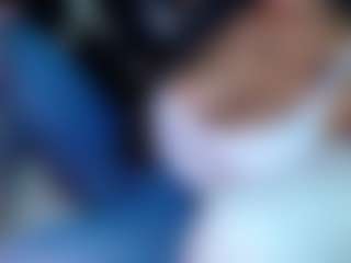 valenwants's Live Sex Cam Show