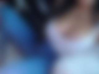 Live cam show with valenwants - Big Ass Teen (18+) on livesuperchat.net