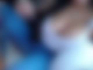 valenwants's Live Sex Cam Show