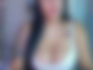Live cam show with valenwants - Brown Eyes Big Tits on Camsoda