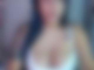 valenwants's Live Sex Cam Show