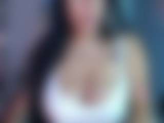 valenwants's Live Sex Cam Show