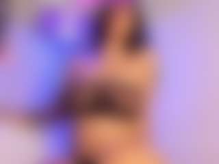 Giannasue's Live Sex Cam Show