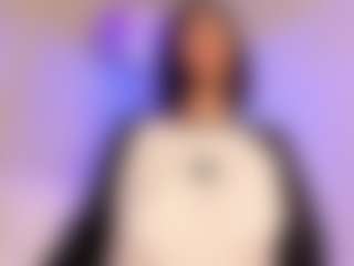 Giannasue's Live Sex Cam Show