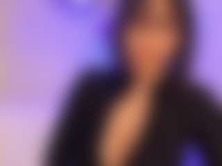 Giannasue's Live Sex Cam Show