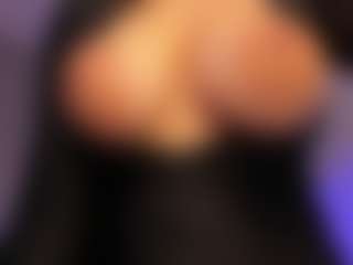 Live cam show with Giannasue - Brown Hair on xDating