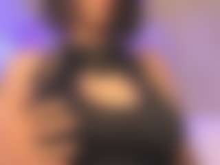 Giannasue's Live Sex Cam Show