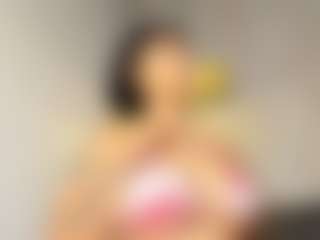 Giannasue's Live Sex Cam Show