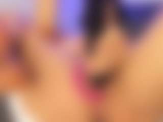 Giannasue's Live Sex Cam Show