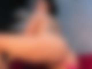 Giannasue's Live Sex Cam Show