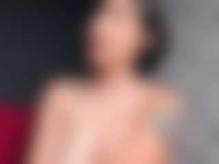 Giannasue's Live Sex Cam Show