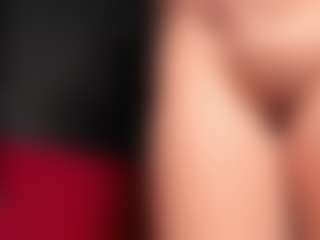 Live cam show with Giannasue - Spank Toys on iamadamtest123.com