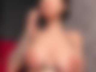 Giannasue's Live Sex Cam Show